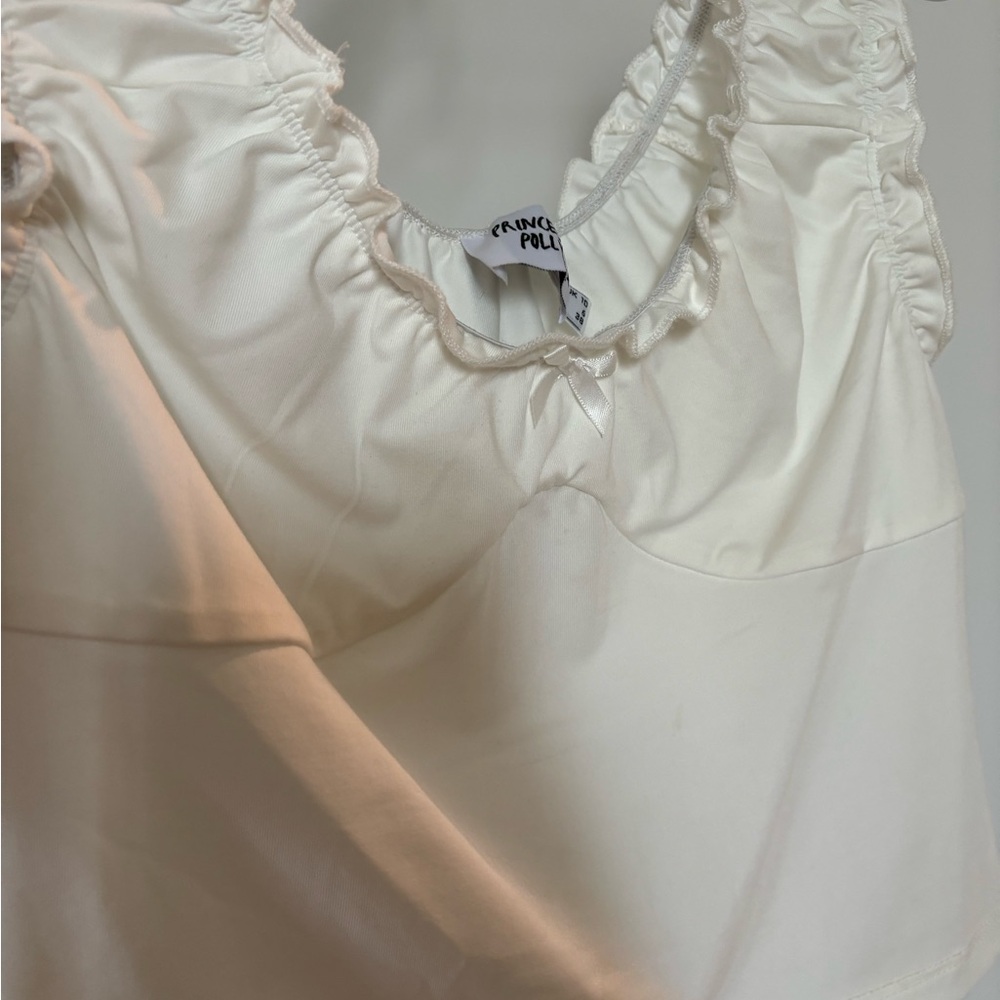 White Ruffled Sleeveless Top - Picture 3 of 4